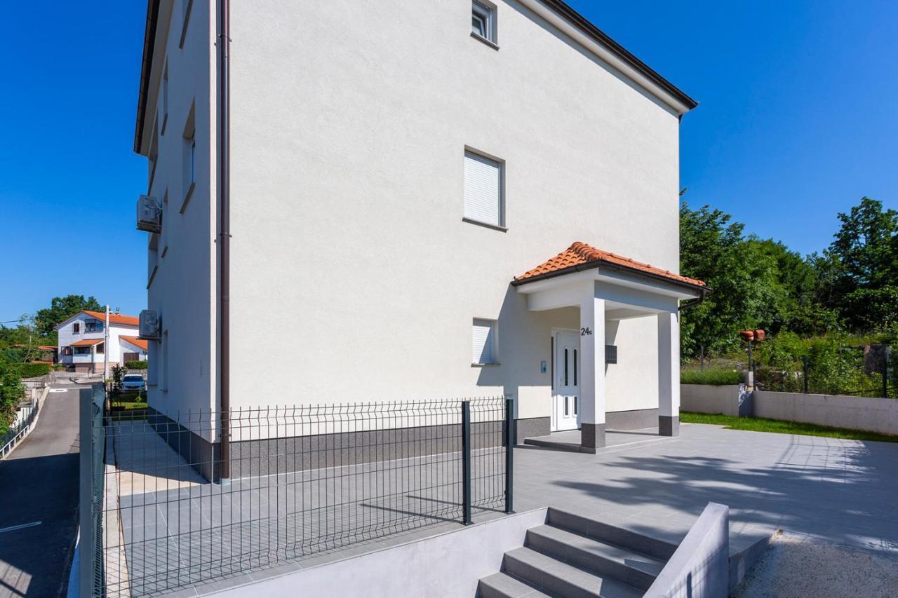 Kvarner Bay - Apartments 2 & 4 Rijeka Exteriör bild